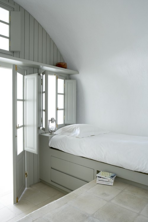 PALIMPSET INTERIOR (11)