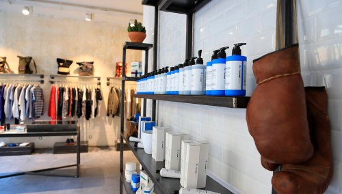 V Barber and Shop (4)